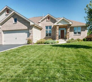 6597 Deer Isle Dr, Cherry Valley, IL 61016