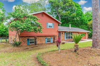 11 Birch Ave, Shalimar, FL 32579