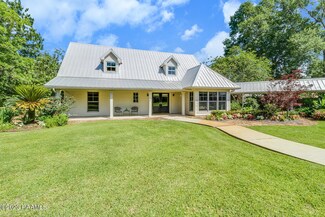 300 Ramblewood Dr, Lafayette, LA 70508