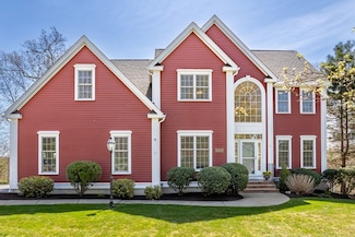 2 Autumn Harvest Ct, Grafton, MA 01519