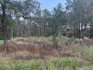 709 Sandybrook Dr, Lufkin, TX 75901