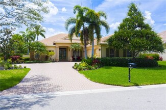 3681 Mossy Oak Dr, Fort Myers, FL 33905