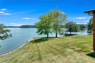 2237 Lake Ranch Ct, Gainesville, GA 30506