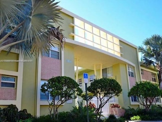 350 S Shore Dr Unit 6, Miami Beach, FL 33141