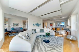 303 E 57th St Unit 46E, New York, NY 10022