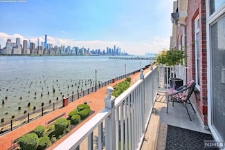 30 Lydia Dr Unit G2, West New York, NJ 07093