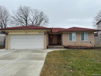 38135 Yonkers Dr, Sterling Heights, MI 48310