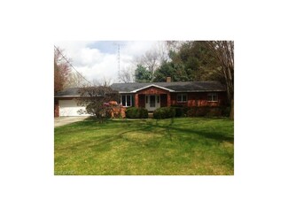 26 Berlin Rd N, Berlin Heights, OH 44814