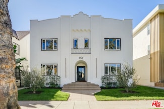 151 N Swall Dr Unit 6, Beverly Hills, CA 90211