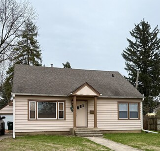 434 Ingleside Ave, Aurora, IL 60506