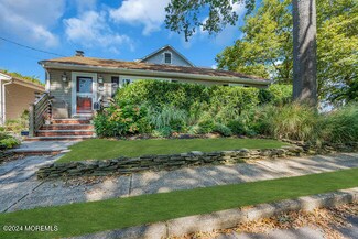 29 S Mcclellan Ave, Manasquan, NJ 08736