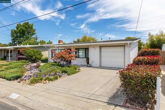 279 Calais Dr, Pinole, CA 94564