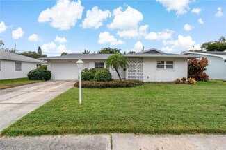 1480 Santa Monica Dr, Dunedin, FL 34698