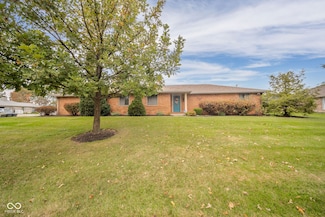 1216 Beechwood Dr, Anderson, IN 46012