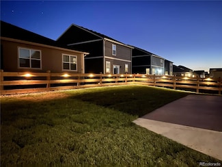 45840 Laceleaf Dr, Bennett, CO 80102