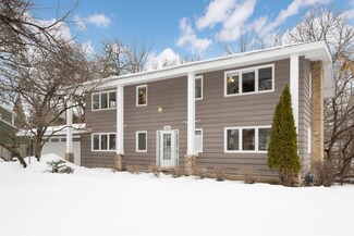 5500 W 66th St, Edina, MN 55439