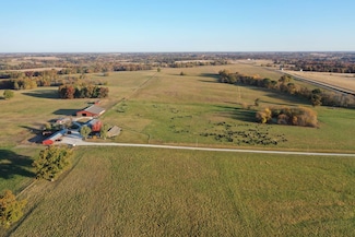 12751 Bravo Rd, Clay Township, MO 64653