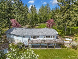 961 E Wilson Way, Grapeview, WA 98546
