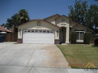 4210 Amherst Forest Rd, Bakersfield, CA 93313