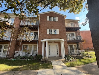 625 Quincy Bridge Ln Unit 301, Glenview, IL 60025