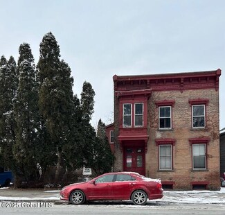 541 5th Ave, Troy, NY 12182