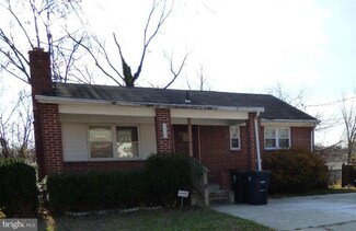6925 Emerson St, Hyattsville, MD 20784