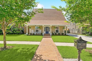 3209 Karen Dr, Chalmette, LA 70043