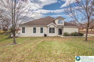 6333 Valor Dr, Bethlehem, PA 18017