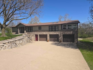 2364 Allan Drive Rd, Decorah, IA 52101