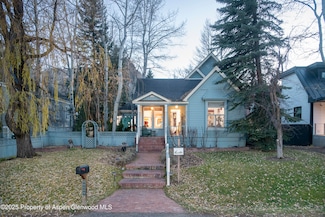 715 W Smuggler St, Aspen, CO 81611