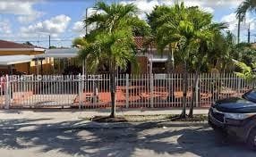 2541 W 10th Ave, Hialeah, FL 33010