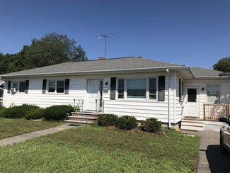 11 Glenwood Dr, Lawrence, MA 01843
