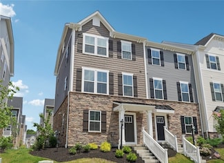 489 Nolan Cir, Cranberry Township, PA 16066