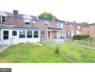 812 Taylor Dr, Folcroft, PA 19032