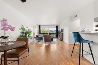 6202 Friars Rd Unit 215, San Diego, CA 92108