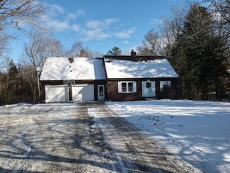 108 Morgan Ln, Millinocket, ME 04462