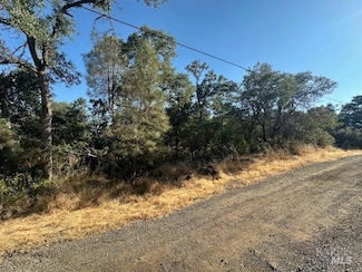15829 20th Ave, Clearlake, CA 95422