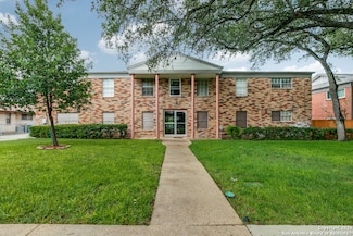 235 W Silver Sands Dr Unit 6, San Antonio, TX 78216