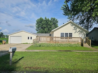111 Monroe St N, Hazleton, IA 50641