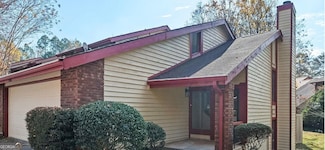 1086 Village Rd, Stone Mountain, GA 30088