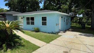 1006 W Hayes St, Pensacola, FL 32501