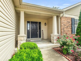 139 Liberty Grove Dr, Foristell, MO 63348