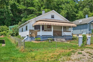 41 Taylor Ave, Clarksville, PA 15322