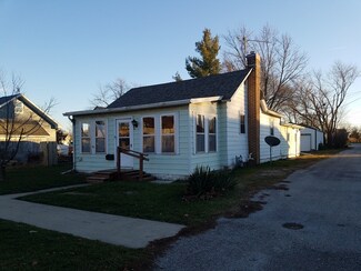 415 W 5th St, Minonk, IL 61760