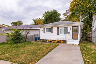 112 Walters St, Muscatine, IA 52761