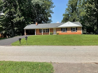 80 Winding Way Rd, Lynchburg, VA 24502