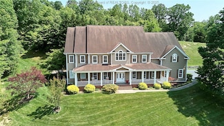 111 Graff Ln, Charleston, WV 25304