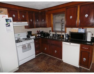 44 Vane St, Revere, MA 02151