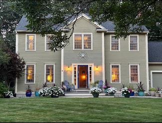 3 Cypress Ln, Walpole, MA 02081