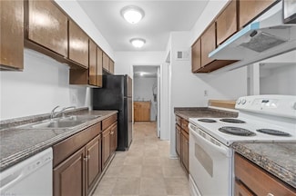 150 Tower Dr, Virginia Beach, VA 23462